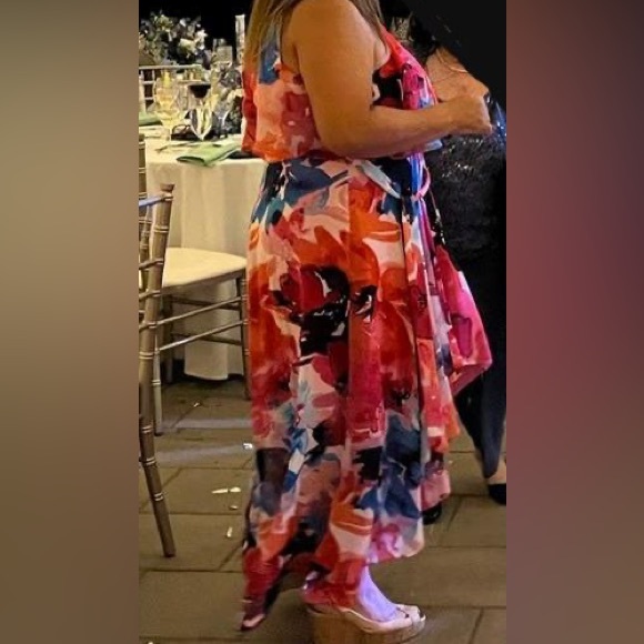 Dress. Eliza J floral print in pink - Picture 3 of 12